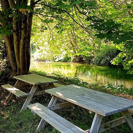 Hébergement de vacances La Garçonnière, Entre Rivière Foret Et Vigne *